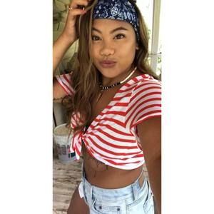 Meet your Posher, Summer